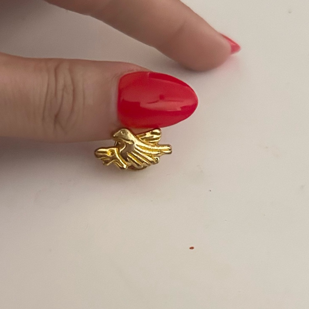 Vintage Gold Tone Bird Lapel Pin